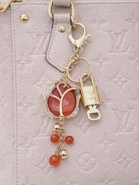 Authentic LV Louis Vuitton Gold Lock & Key 🔑 Unbranded Rose Keychain Charm